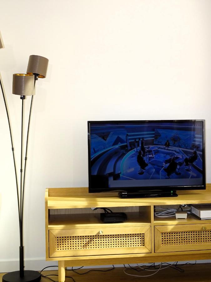 Augustins Fountain Studio Cosy Aix Centre Historique A 3 Minutes De Cours Mirabeau -Wifi-Smart Tv-Rue Calme Aix-en-Provence Buitenkant foto