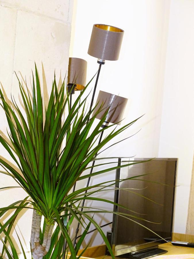 Augustins Fountain Studio Cosy Aix Centre Historique A 3 Minutes De Cours Mirabeau -Wifi-Smart Tv-Rue Calme Aix-en-Provence Buitenkant foto